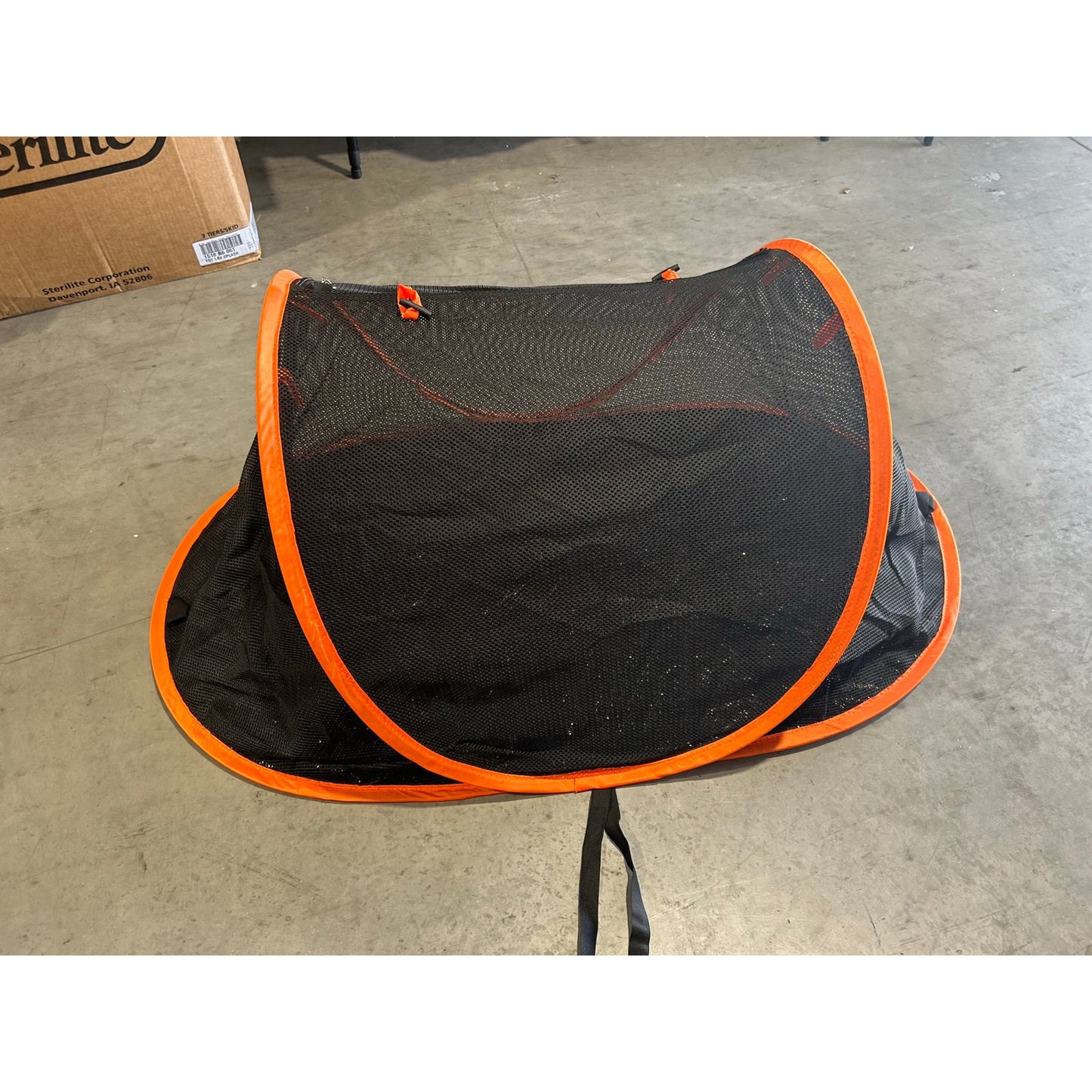 Portable Outdoor Cat or Small Dog Enclosure with Carrying Case & Stakes