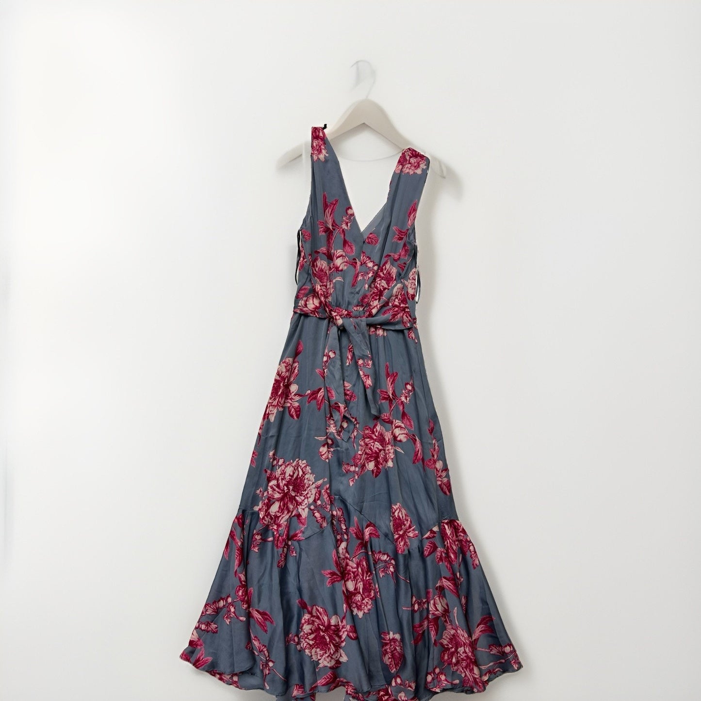 White House Black Market - Beautiful Floral Silk Dress Blue Pink Size 6 NWT