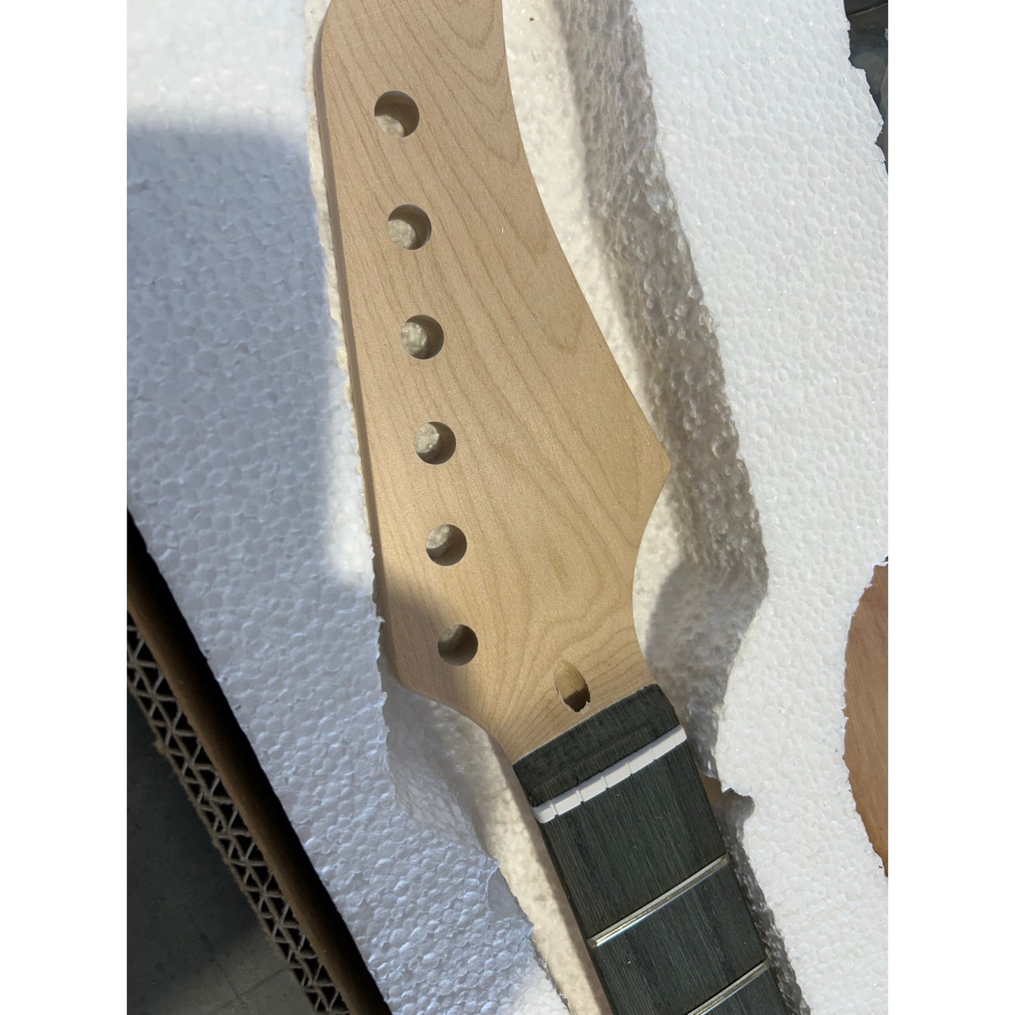 Build-Your-Own Glarry DIY GST Electric Guitar Kit –Unfinished Mahogany Body-New