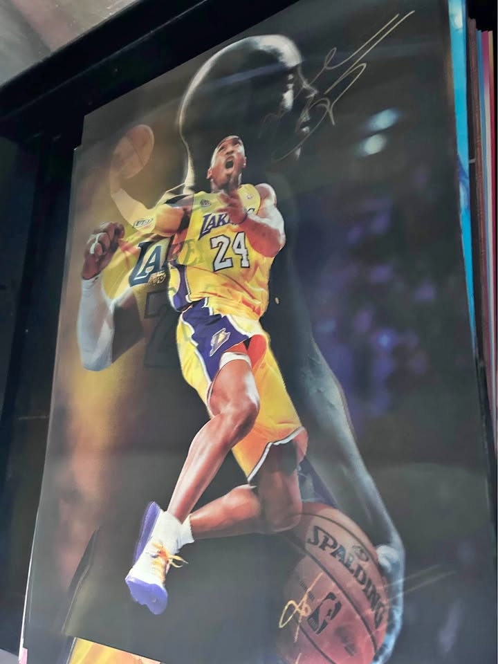 Holographic Posters 16"x9" – Kobe, Jordan, LeBron, Ali, Rick & Morty & More