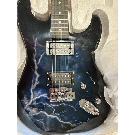 Lightning Electric Guitar / Short- scale, Beginner Model / Brand New in Box