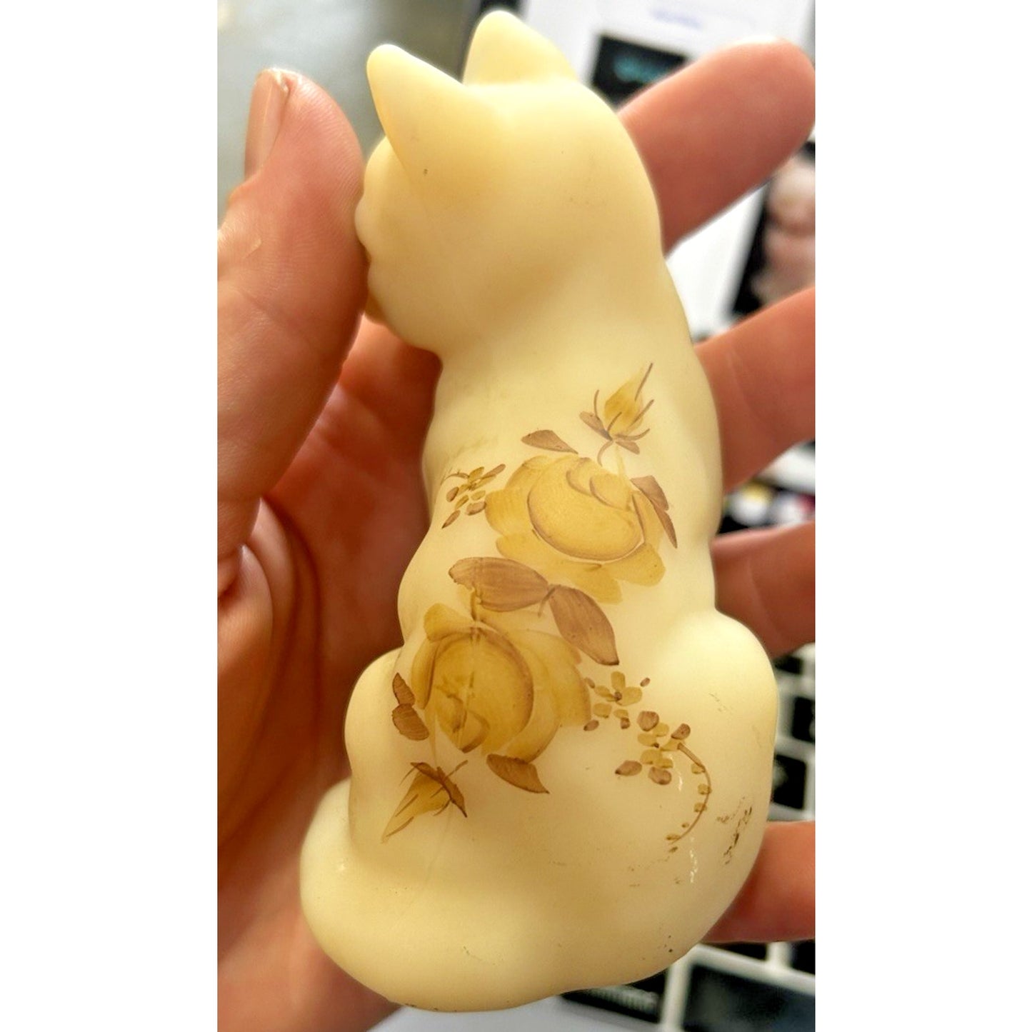 Fenton Art Glass Sitting Cat Roses on Custard Satin Hand Painted & Signed 4"