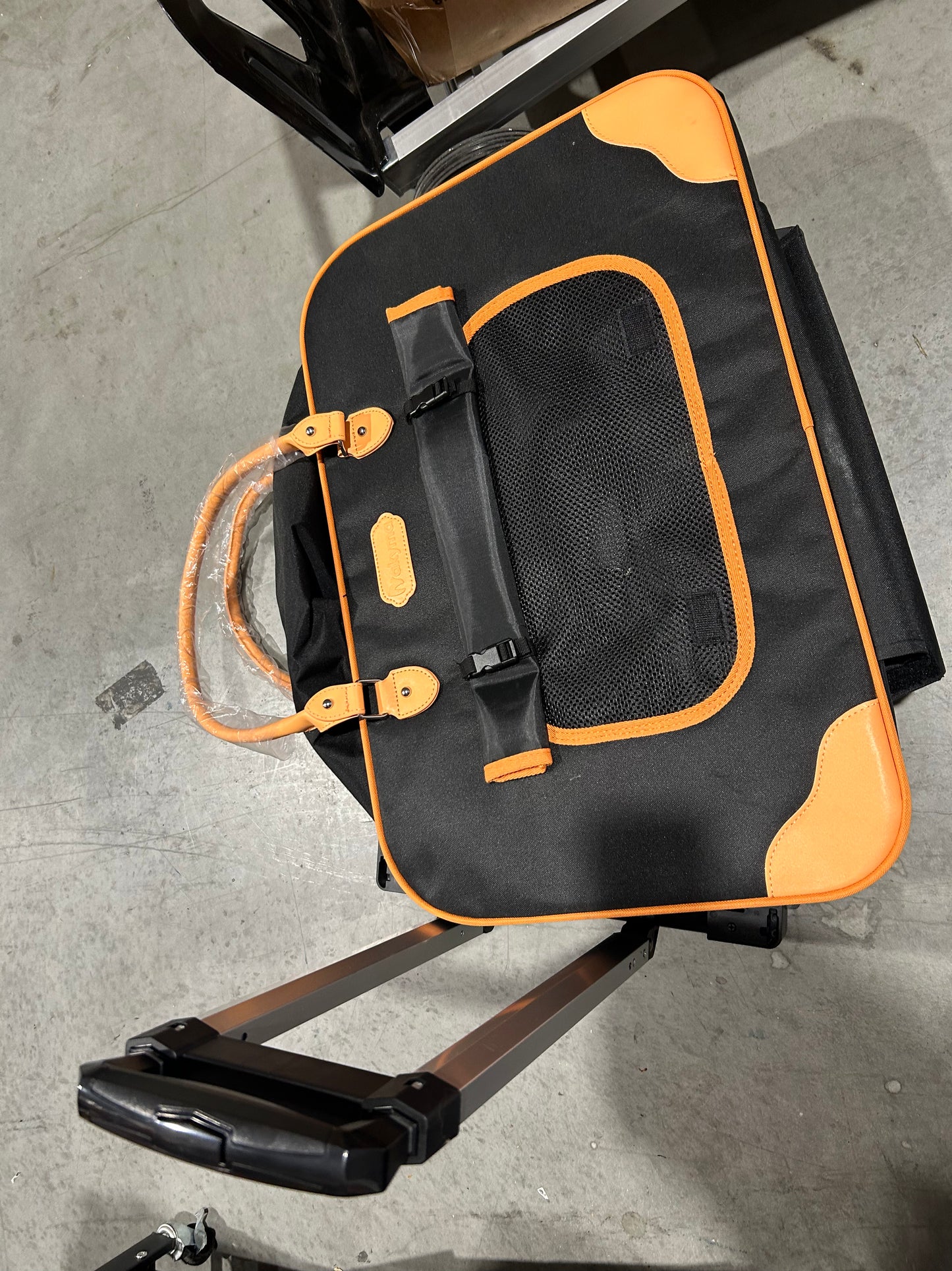 Large Rolling Pet Carrier with Wheels for Cats & Small Dogs