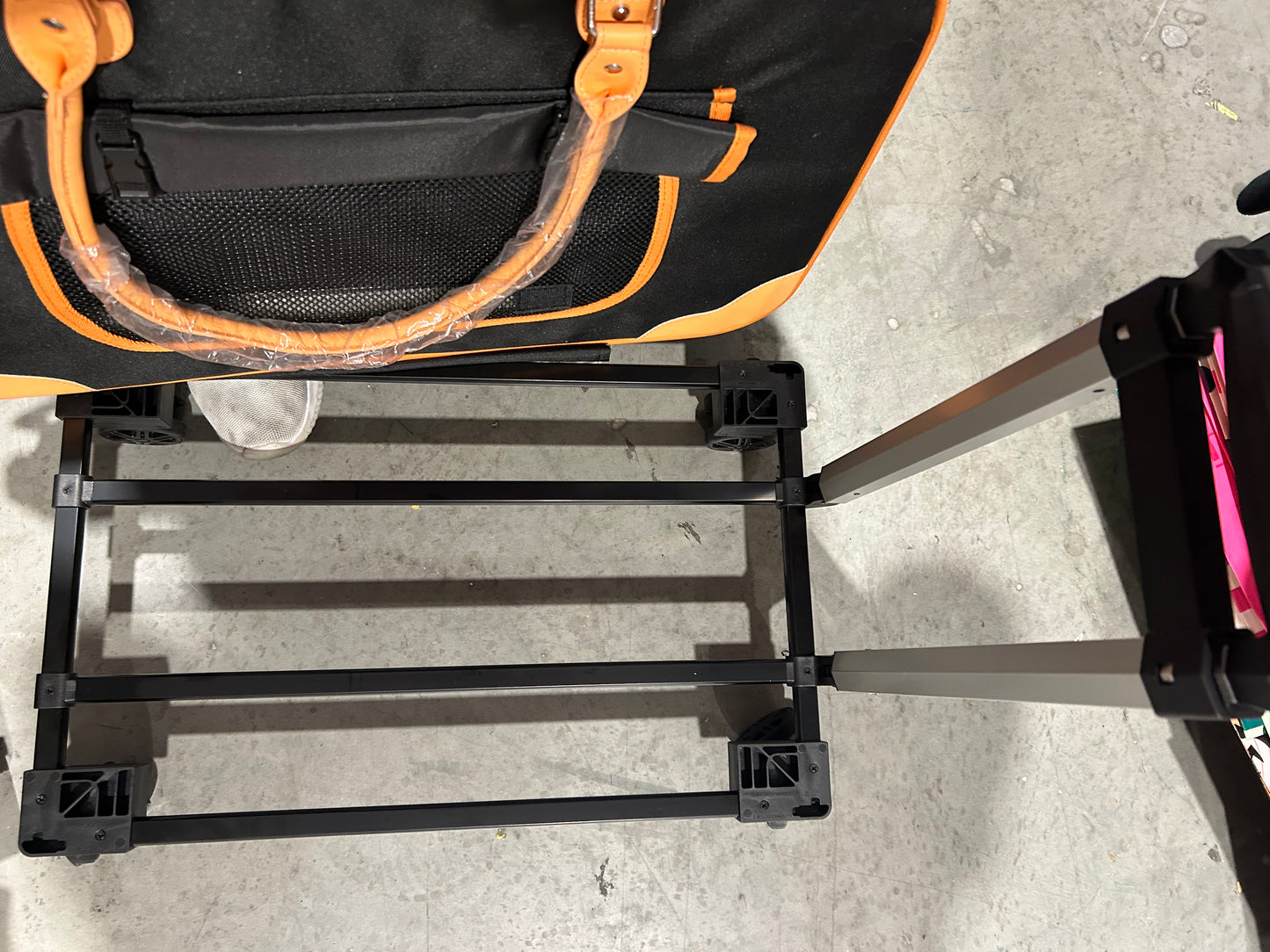 Large Rolling Pet Carrier with Wheels for Cats & Small Dogs