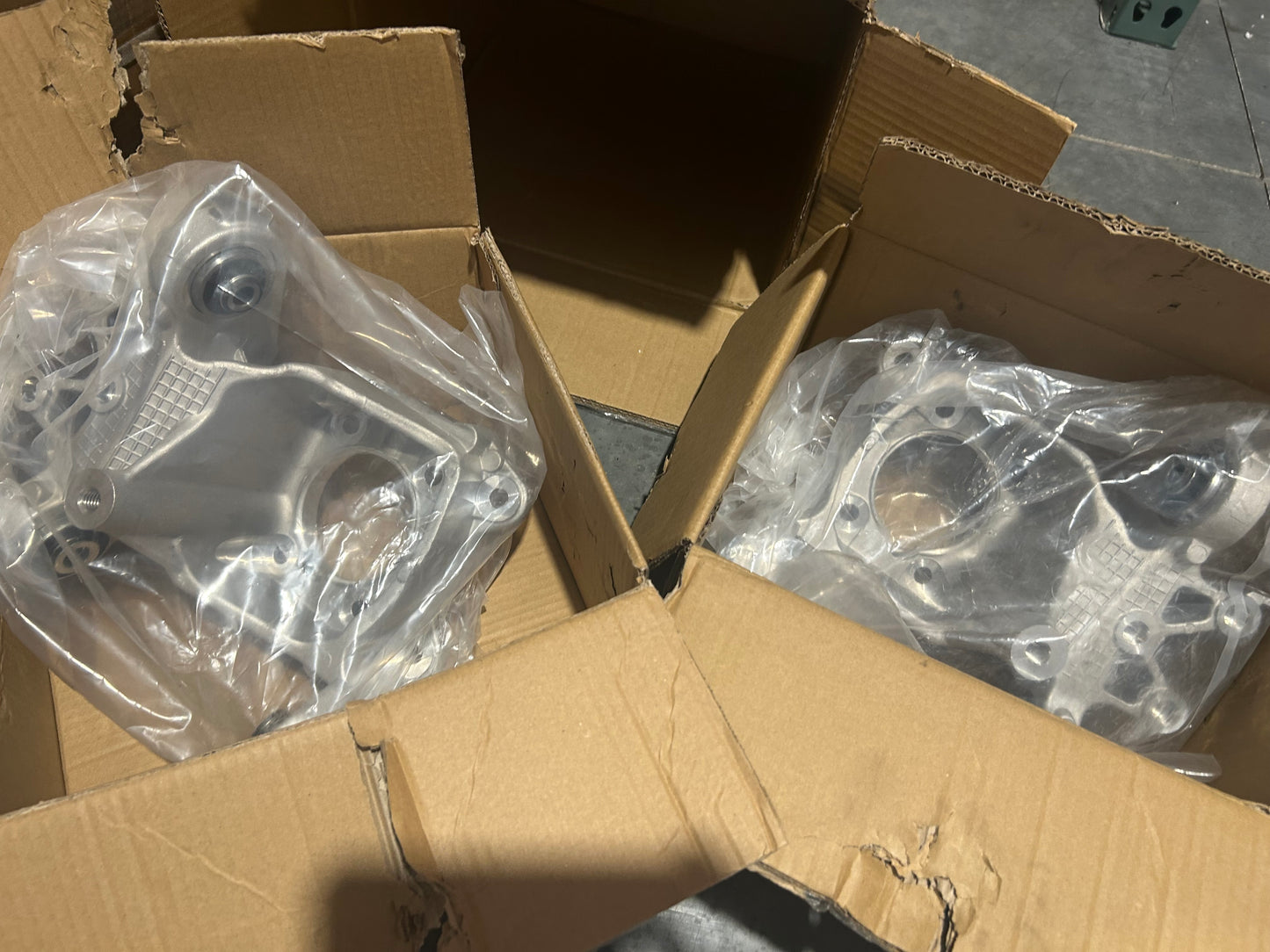 Rear Suspension Knuckle Set Fits 2014–2018 Jeep Cherokee Left Right