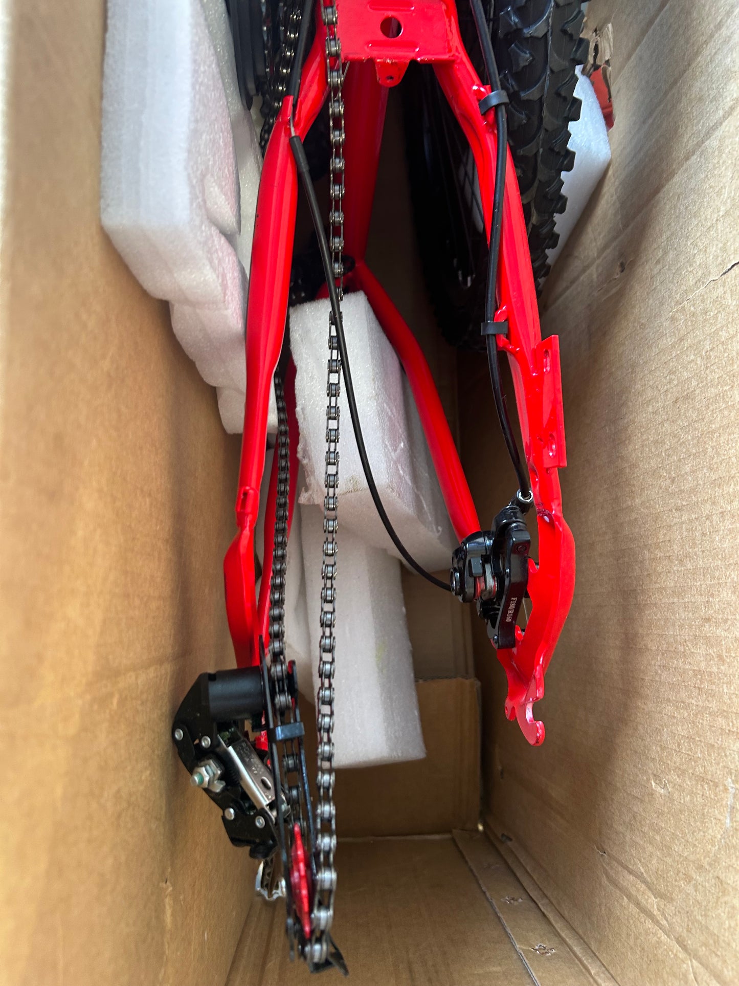 New 24in Mountain Bike 21-Speed Disc Brakes, Red