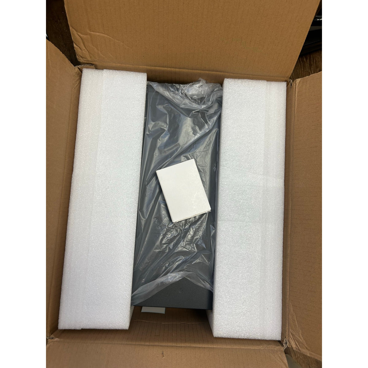 New 4200W Hybrid Solar Inverter 24V Pure Sine Wave 120A MPPT