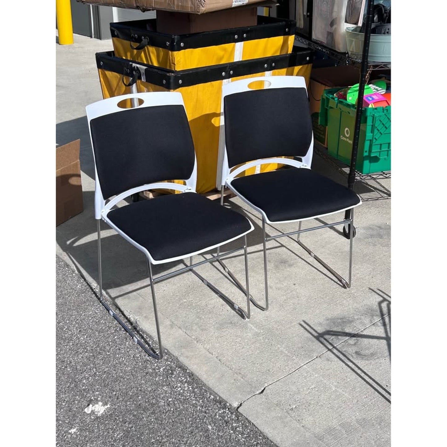 Set of 4 Stackable Event Chairs Indoor Outdoor Padded Seating, New