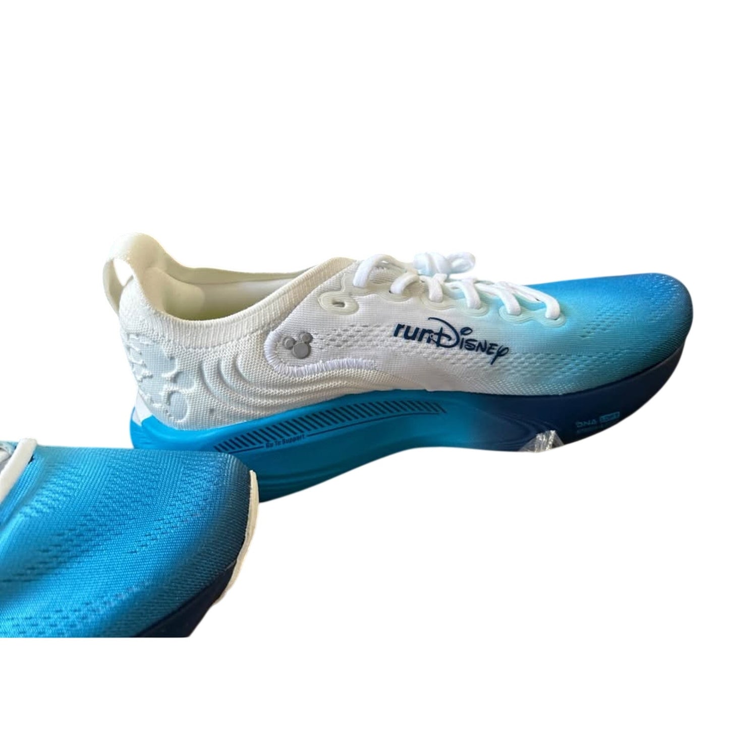 Brooks runDisney Every Mile Is Magic Women's Running Shoes Size 11
