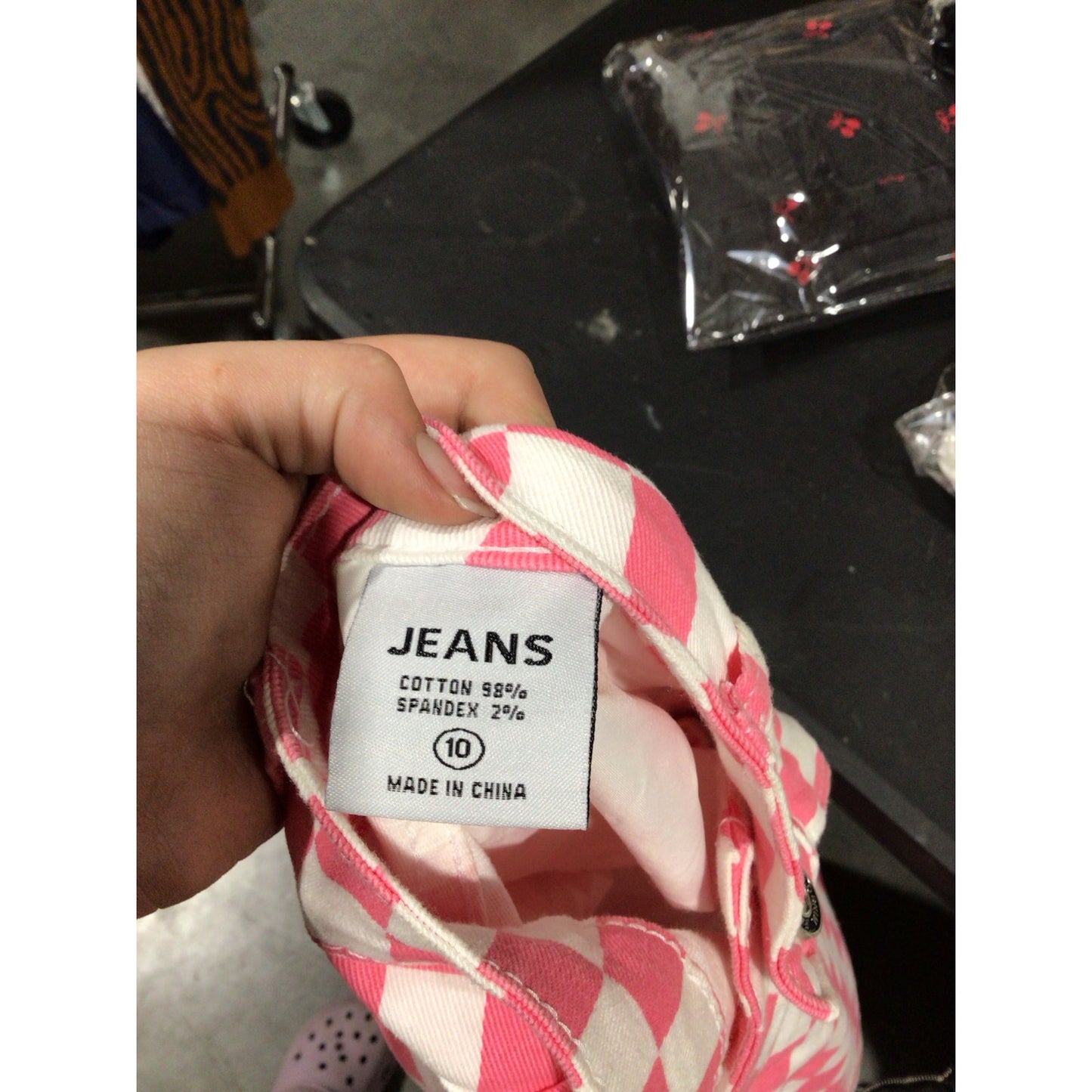 Pink & White Checkered Flare Jeans – Size 10 / Stretch Fit