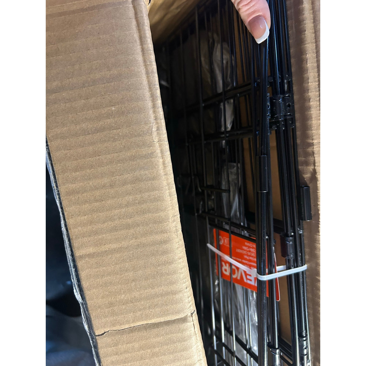 VEVOR 24″ Dog Playpen – 8 Panels with Top Cover, Black